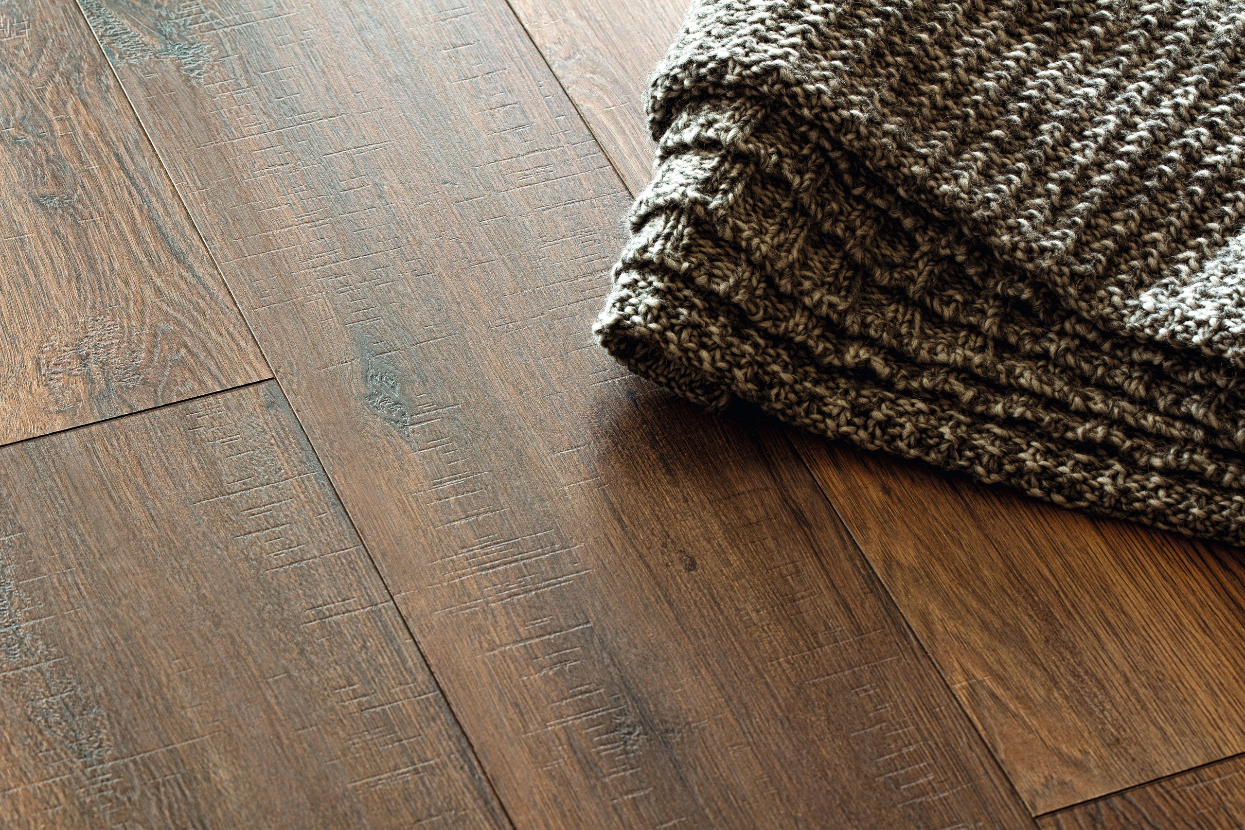 Sàn gỗ Kaindl Aqua Pro K2215