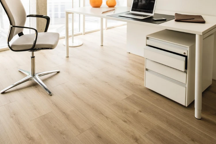 Sàn gỗ Kaindl Aqua Pro K4420